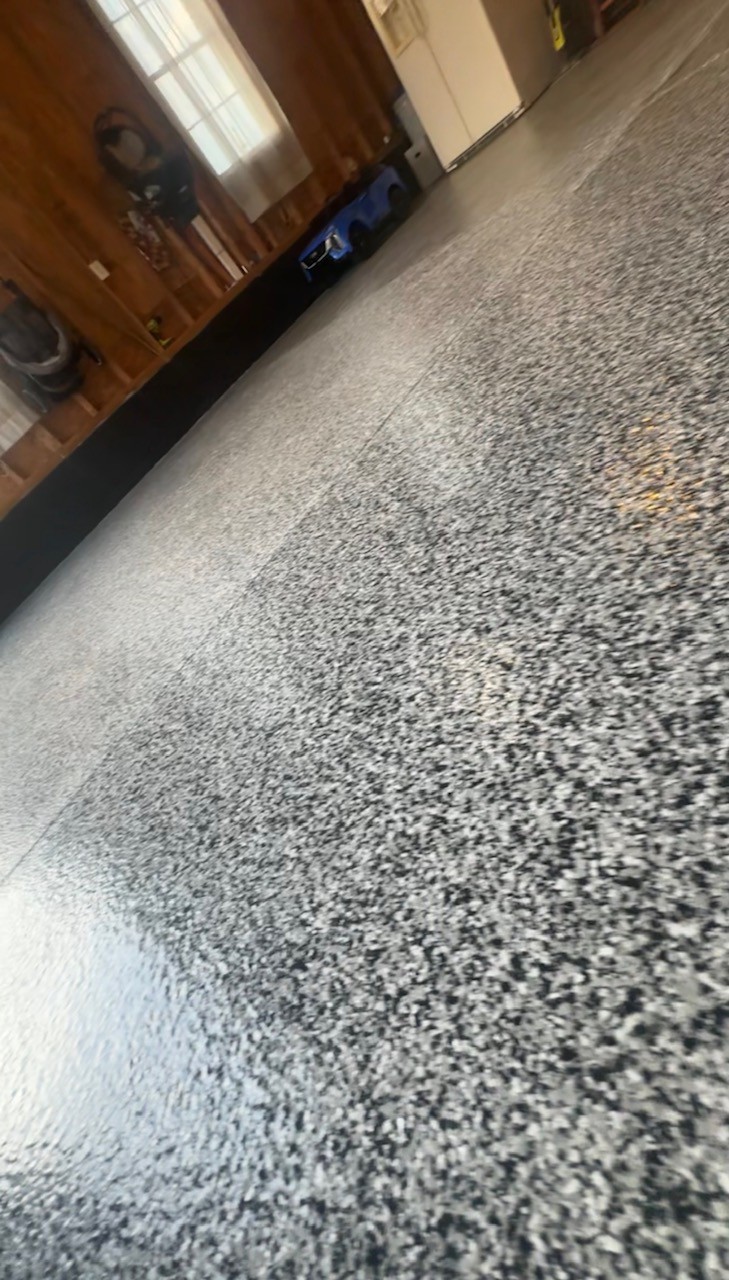 Completed custom epoxy flake floor